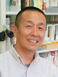 芝田 英昭(立教大学）