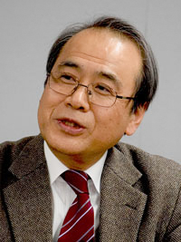 岡田知弘（自治体問題研究所理事長・京都橘大学教授）