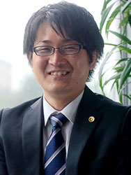 川口 智也
